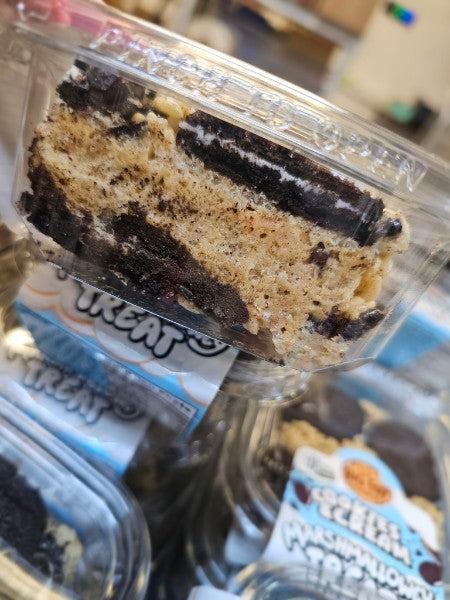 Cookies & Cream Krispy Treat
